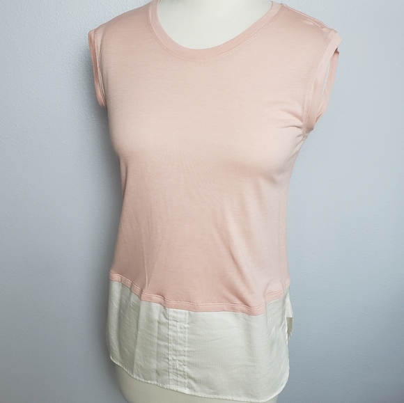 BCBGMaxAzria Tops - BCBG Maxazria Sleeveless Pink and white top
